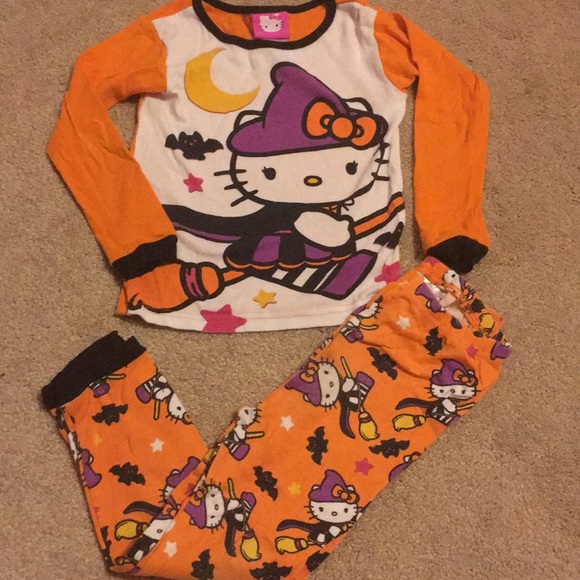 hello kitty halloween pjs